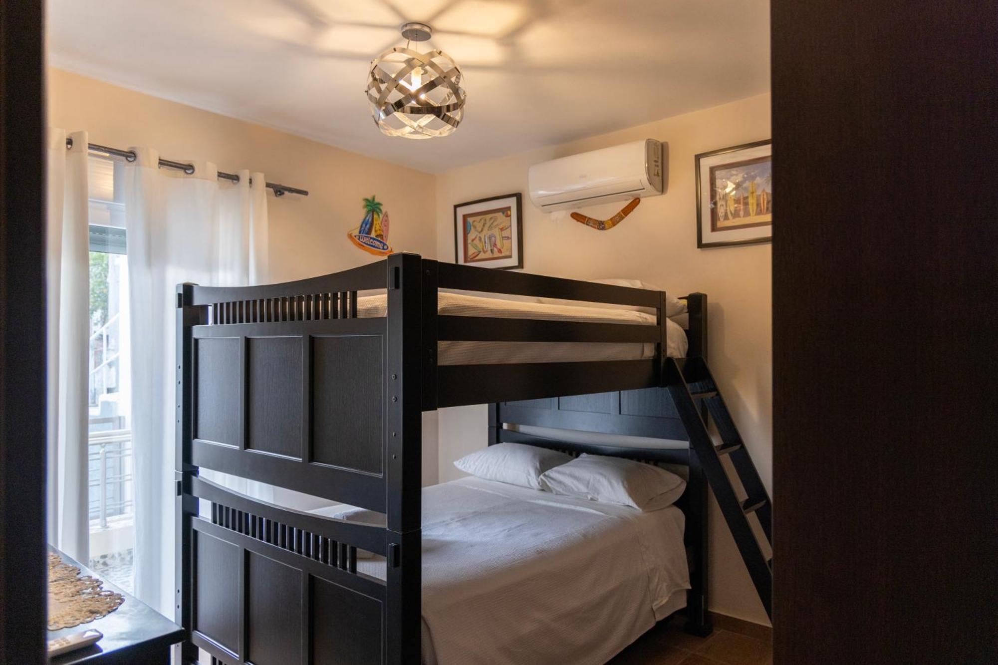 Limani Lux Apartments Kárpathosz Szoba fotó